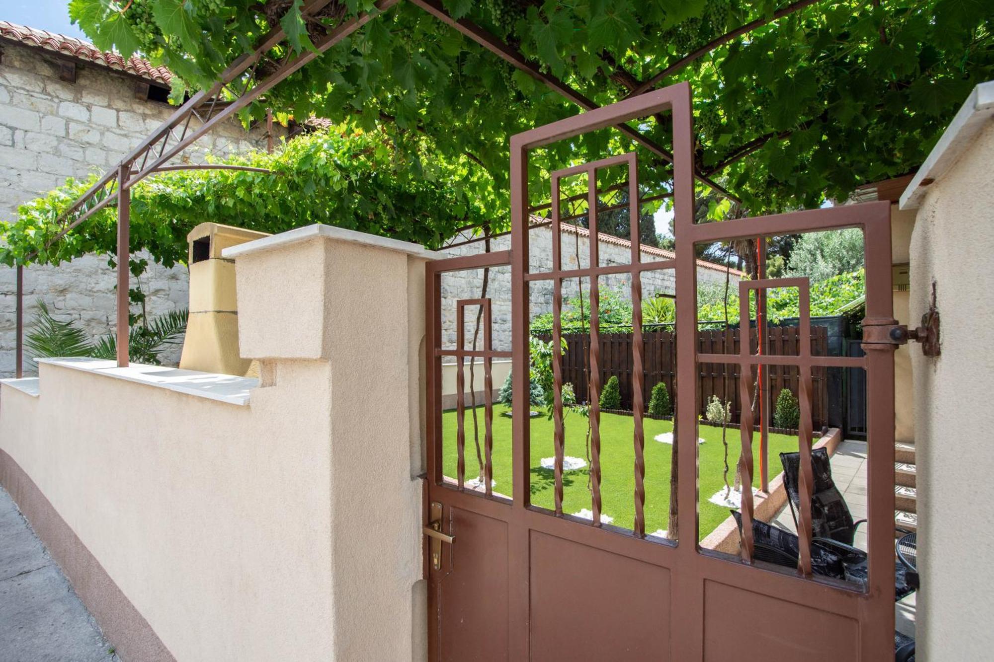 Antique Garden Villa Split Luaran gambar